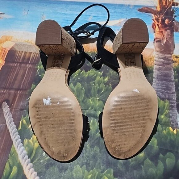 White House Black Market Studded Buckle Heels Size 9 - Picture 5 of 8